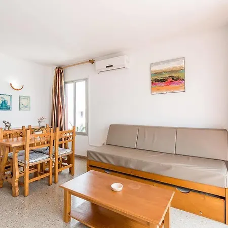 Tabbu Ibiza Apartman *